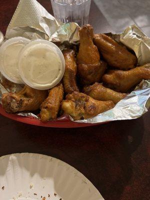 Bone-in hot wings