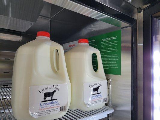 whole and half gallons of farm fresh milk by Creamline Farms of Milton Freewater Or