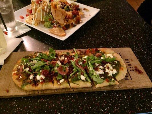 Sweet peppers and got cheese flatbread.