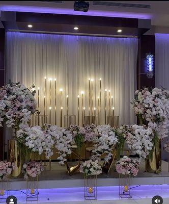 Head table for Groom, Bride and Bestman, Matron.