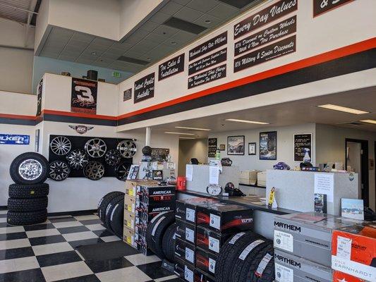 American Tire & Auto