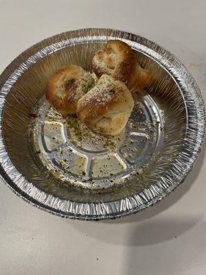 Garlic Knots (was a 6 piece)