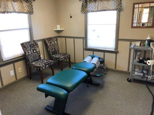 Our chiropractic treatment rooms are clean, pleasant and well equipped to meet your chiropractic needs.