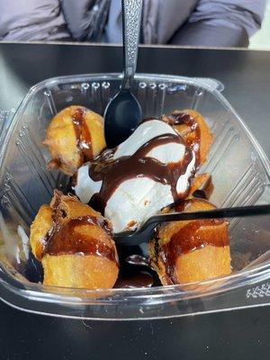 Fried Oreo Ice Cream Yummy!