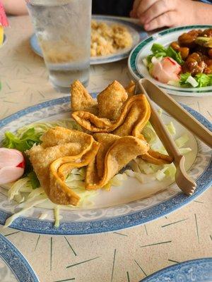 Crab rangoon