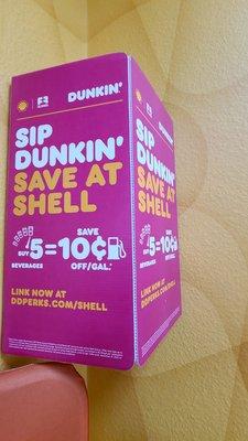 Dunkin & Shell  Petro Travel Ctr W 3.22.23