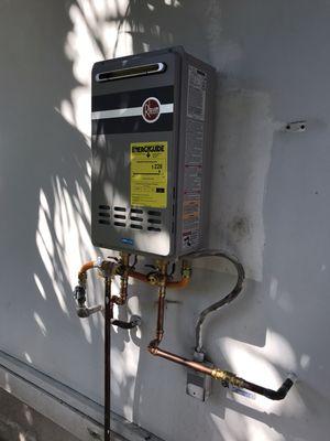 New Tankless Gas water heater in Bal Harbour Fl