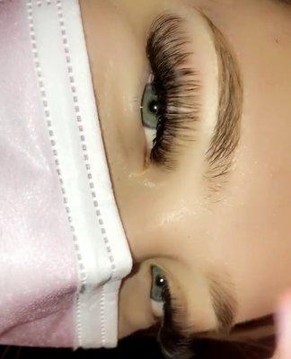 volume lash extensions