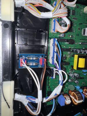 Refrigerator control board replacement