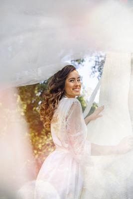 Bride Portrait Photographer NZ WEDDING STUDIO
Los Angeles Wedding Photographer