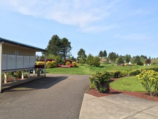 Tri-Mountain Golf Course - Near the Clubhouse