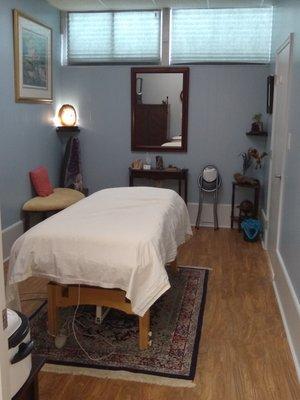 Primary massage room