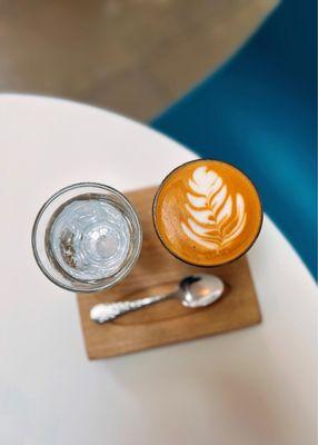 Love that the cortado comes with seltzer!