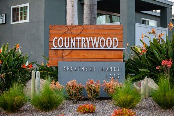 Countrywood Apartments