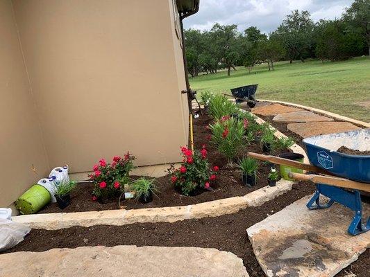 Garden soil and aged native mulch