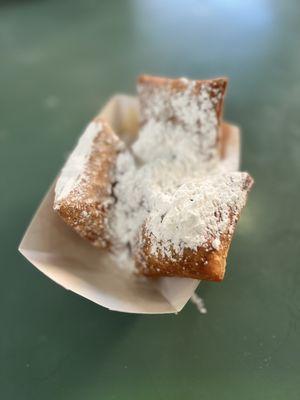 Praline beignets