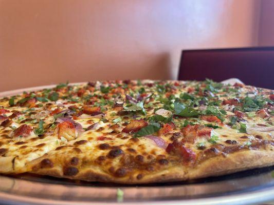 Butter chicken pizza