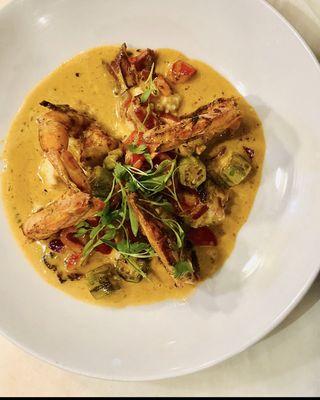 Shrimp & Grits 
 Lardon Bacon, Red pepper, white wine, cajun spice