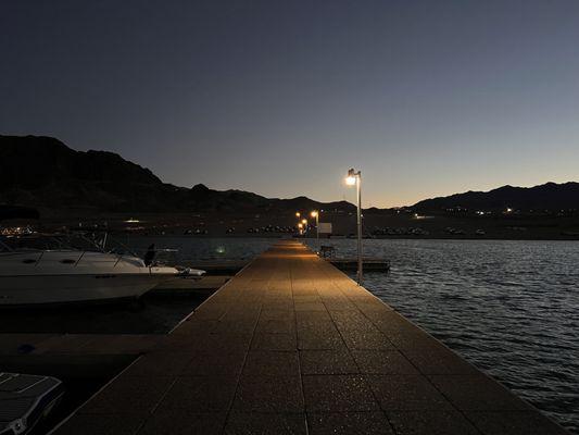 Dock leaving restaurant