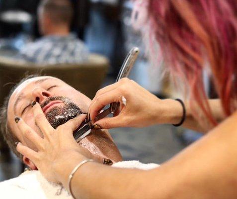 Traditional Face Shaves