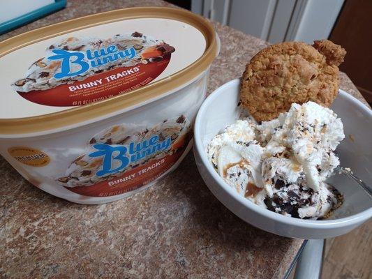 Bunny  Tracks by Blue Bunny with a coconut pecan cookie is a fantastic combination!