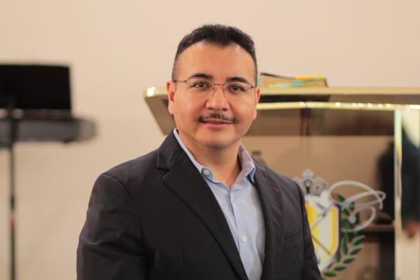 Pastor Juan Salas