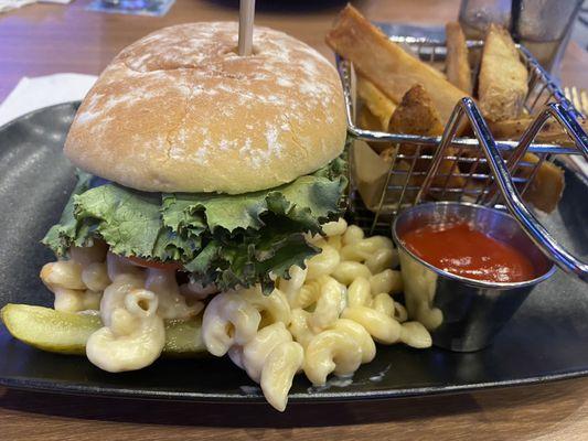 Buffalo Chicken Macaroni and Cheese Sandwich & Fries