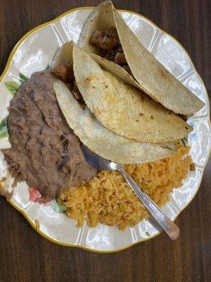 Tacos Al pastor with rice and beans