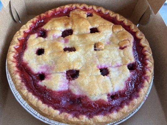 The most delicious cherry pie!