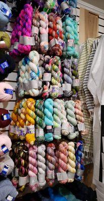 Yarn, yarn, yarn of the highest quality!