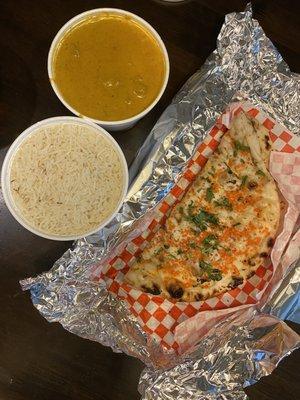 Chicken Shahi Korma, Garlic Naan Bread