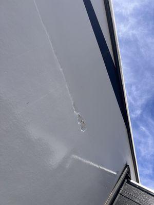 Scrape mark on Fiberglass wall