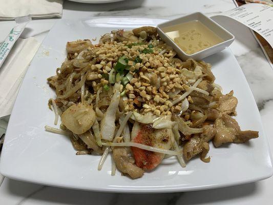 Combination Pad Thai