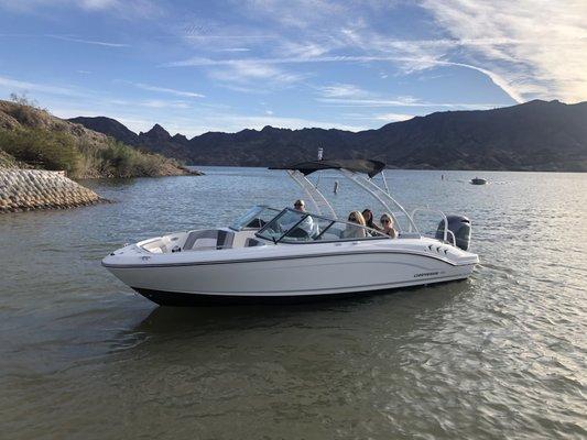 Chaparral 21 Ft. Ski & Wake-board  Boat.