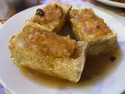 炸酿豆腐 (stuffed tofu)