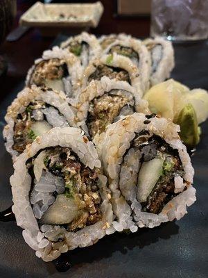 Salmon Skin Cucumber Roll