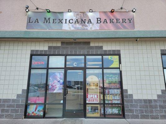 La Mexicana Bakery