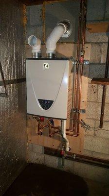 New high efficiency condensing tankless water heater installed in a Sonoma County home