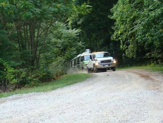 77 gmc motorhome beinf pulled up big hill