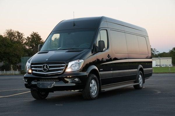 Mercedes Sprinter limo