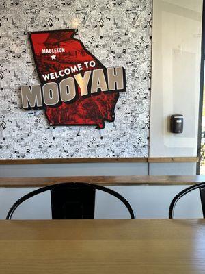 MOOYAH Signage