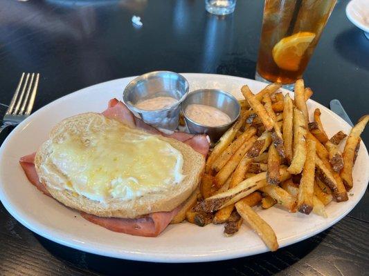 Croque Madame without egg.