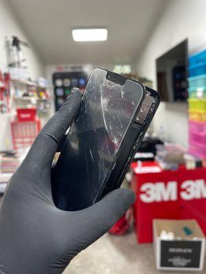 iPhone 13 screen Repair near me