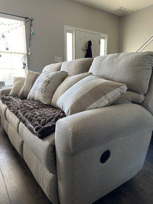 Gorgeous reclining sofa.