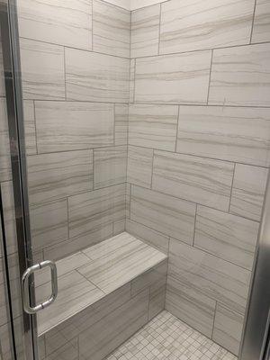 Shower with seating bench