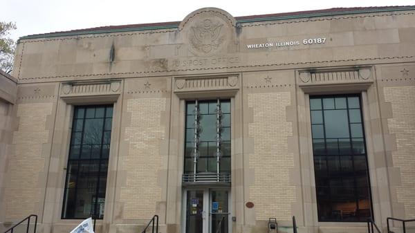 Front of Wheaton Post Office