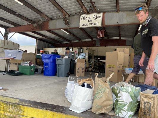 Bay to drop off donations