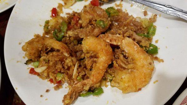 BiFengTang jumbo shrimp, a must try.