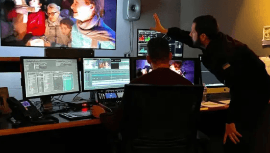 Complete post-production finishing facility widely-recognized for its world-class colorists, online editors and sound mixers.