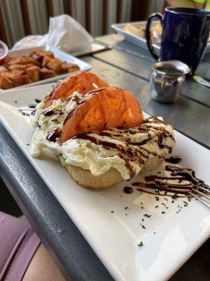 Caprese toast